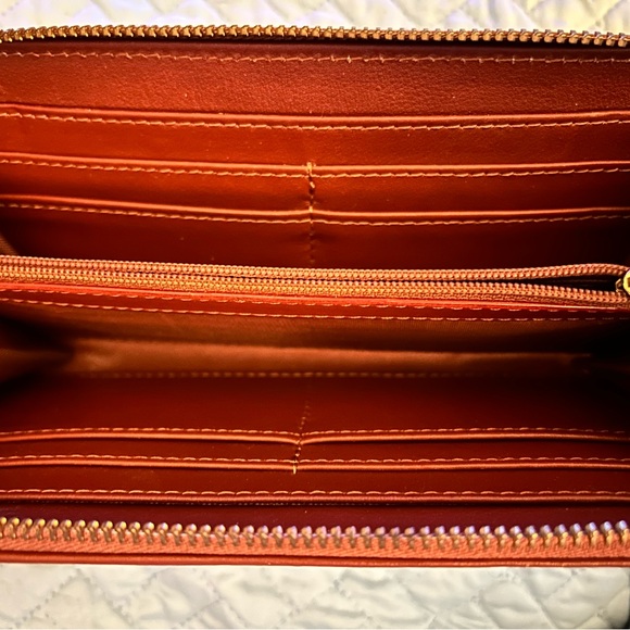 Wallet - Picture 4 of 4